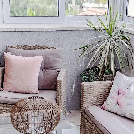 Tatil Evi Stone House Blaca *