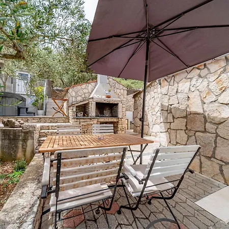 Stone House Blaca Ferienhaus Blato (Korcula)