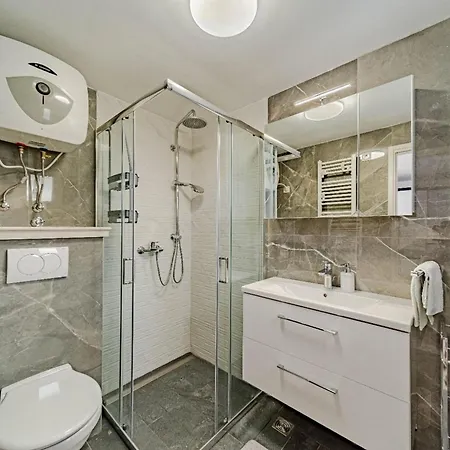 Ferienhaus Stone House Blaca *