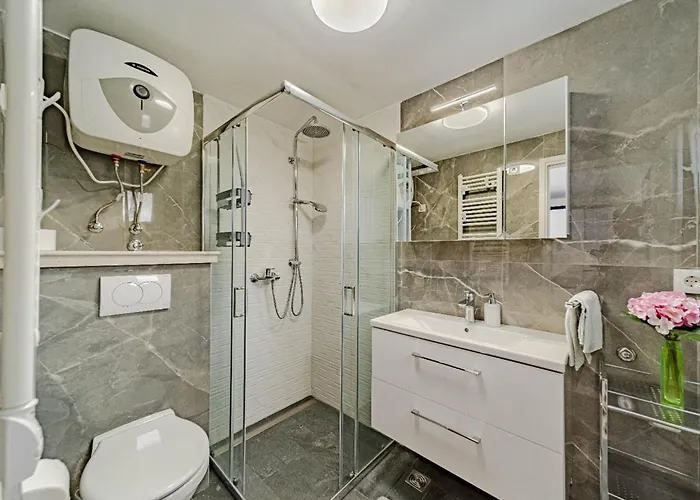 Ferienhaus Stone House Blaca *