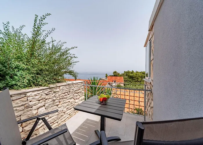 Stone House Blaca Ferienhaus Blato (Korcula)